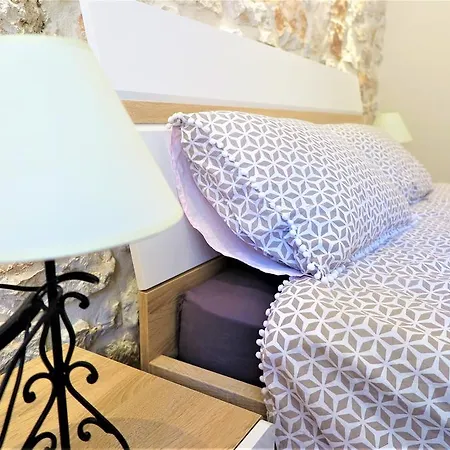 Apartment Design Maxim & Luna *